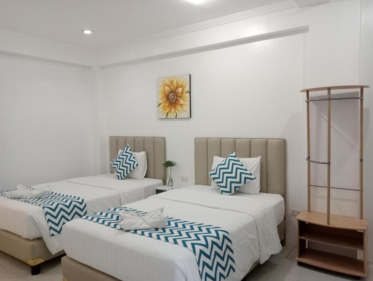 Grand Blue Beach Hotel Manoc-Manoc Εξωτερικό φωτογραφία