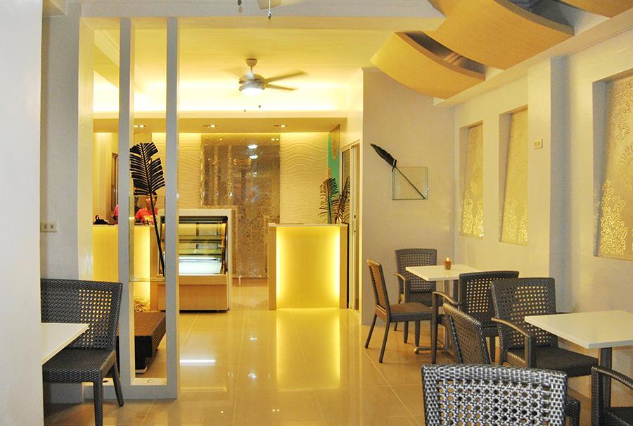 Grand Blue Beach Hotel Manoc-Manoc Εξωτερικό φωτογραφία